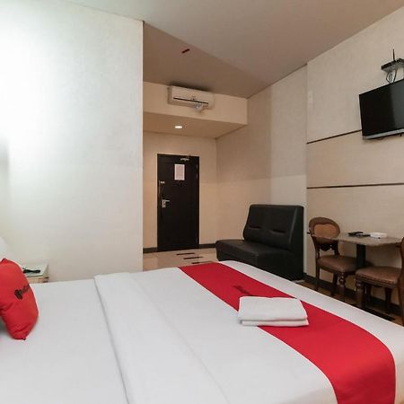 Hotel Reddoorz At Jalan Gunung Sahari Yakarta Exterior foto