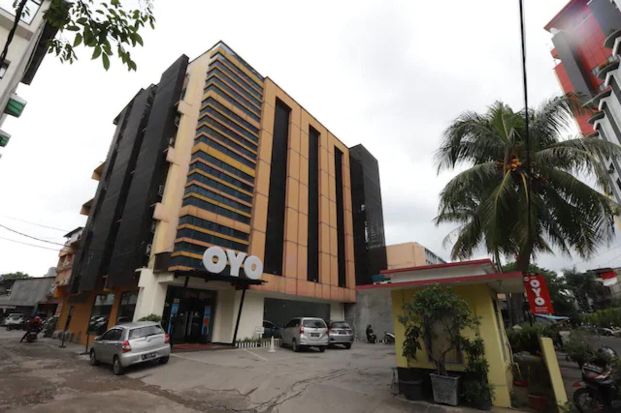 Hotel Reddoorz At Jalan Gunung Sahari Yakarta Exterior foto