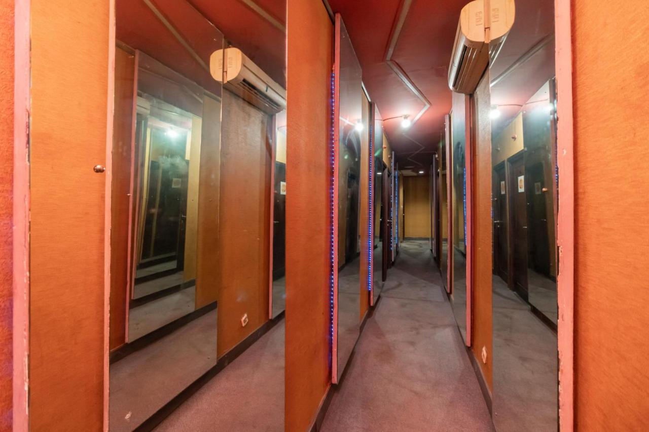 Hotel Reddoorz At Jalan Gunung Sahari Yakarta Exterior foto
