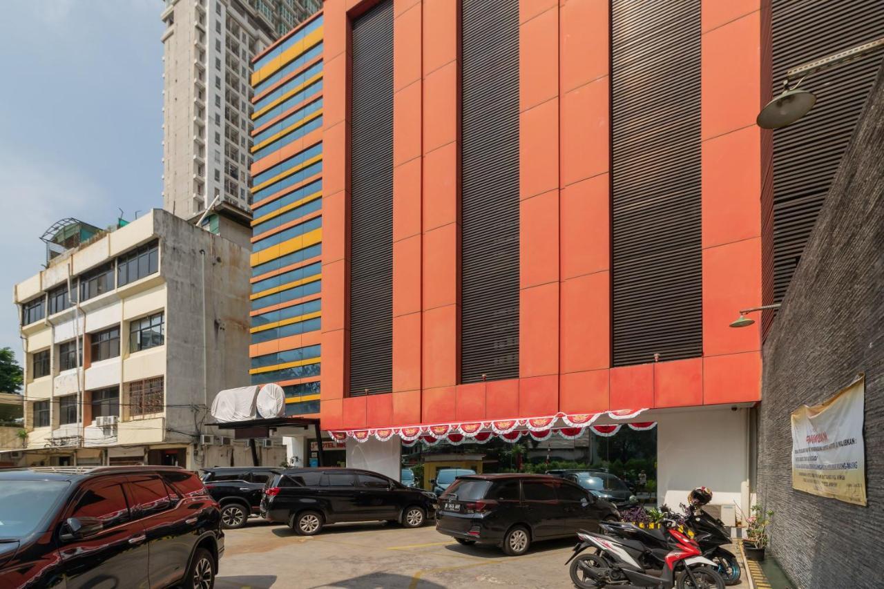 Hotel Reddoorz At Jalan Gunung Sahari Yakarta Exterior foto