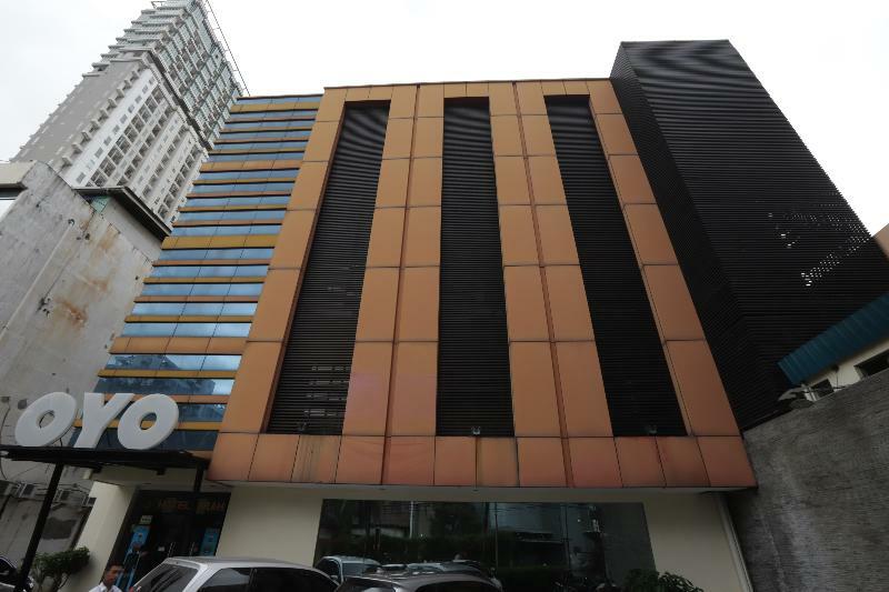 Hotel Reddoorz At Jalan Gunung Sahari Yakarta Exterior foto