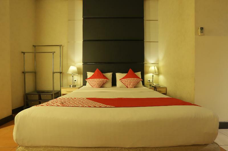 Hotel Reddoorz At Jalan Gunung Sahari Yakarta Exterior foto