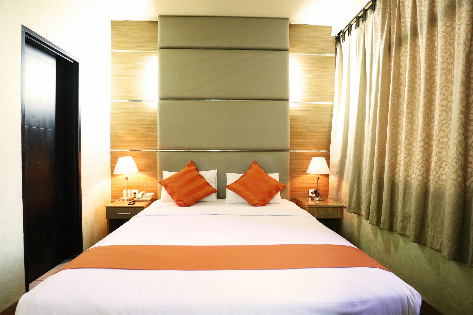 Hotel Reddoorz At Jalan Gunung Sahari Yakarta Exterior foto
