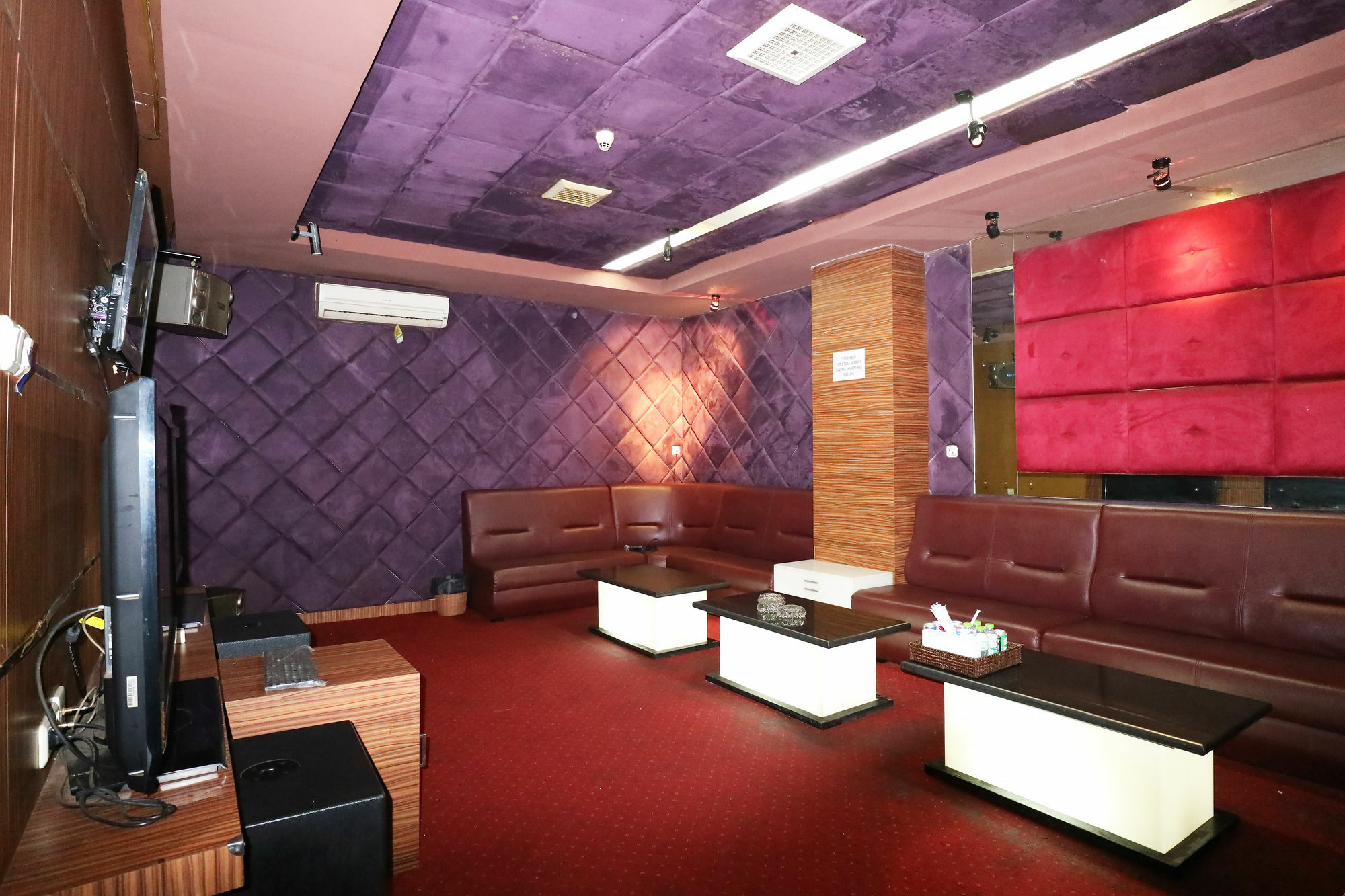 Hotel Reddoorz At Jalan Gunung Sahari Yakarta Exterior foto